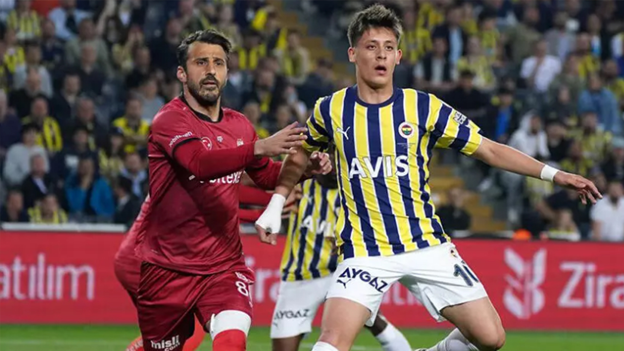 Türkiye Kupası'nda ilk finalist Fenerbahçe