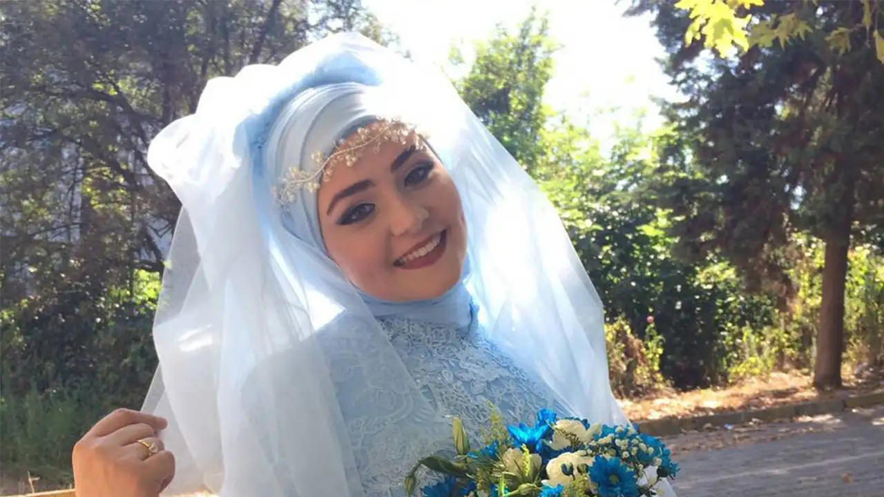 Gelin Evi Yeliz Gülçiçek Oral kimdir? Instagram hesabı