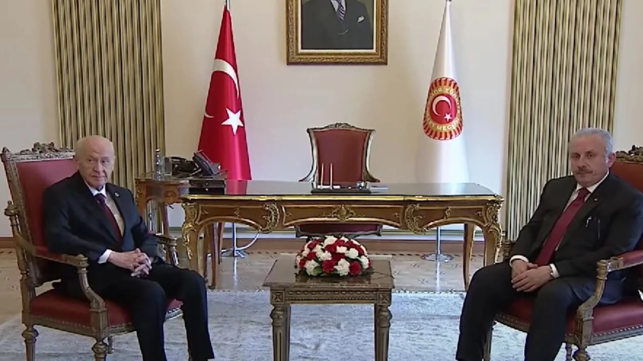 Mustafa Şentop görevi devretti! Devlet Bahçeli Meclis Başkanı oldu