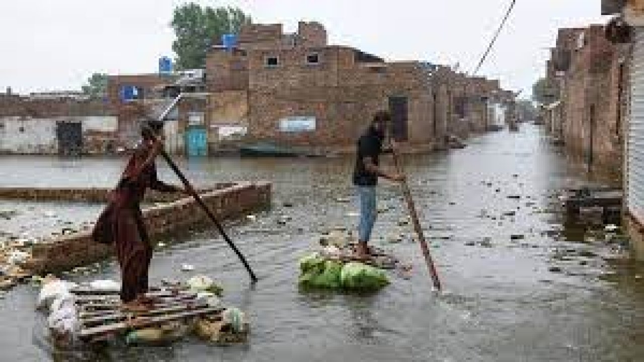 Pakistan’da sel: 25 ölü, 145 yaralı