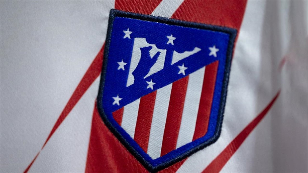 Atletico Madrid eski logosuna geri dönüyor