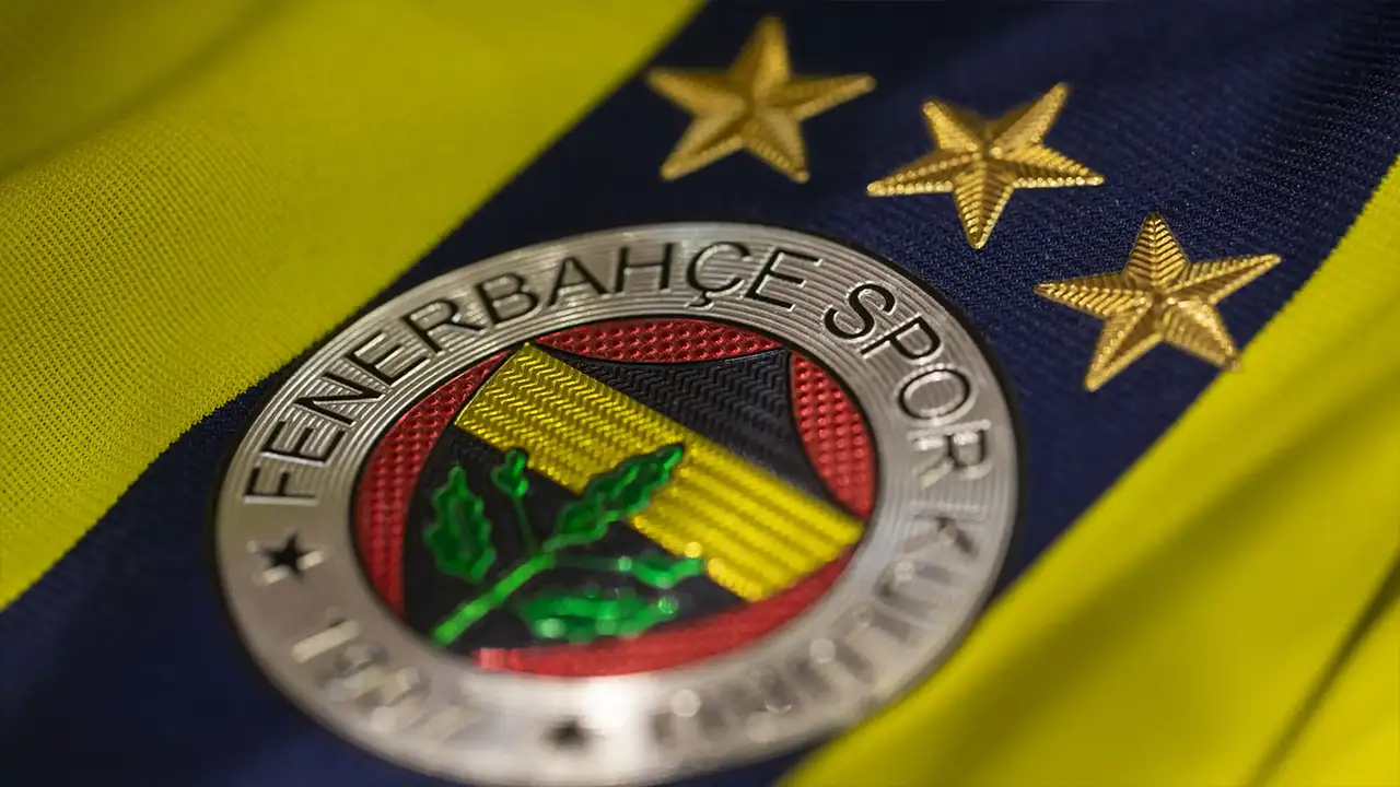Transferde bombaları patlatan Fenerbahçe'de 3 ayrılık birden!
