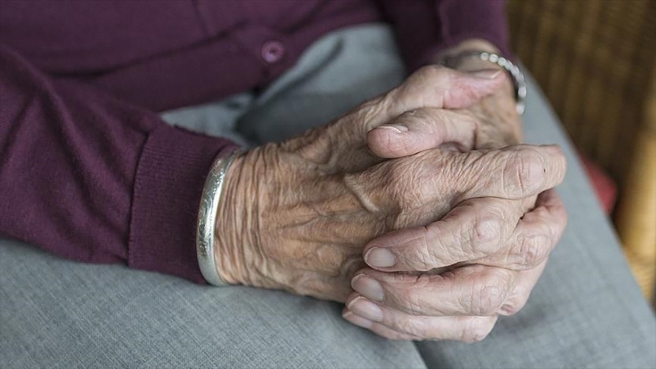 Alzheimer'ın ilerlemesini yavaşlatıyor: İlaca tam onay verildi