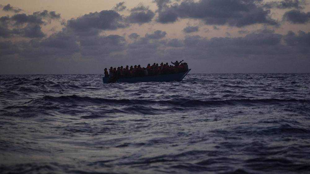 Yüzlerce düzensiz göçmen taşıyan 3 tekne kayıp