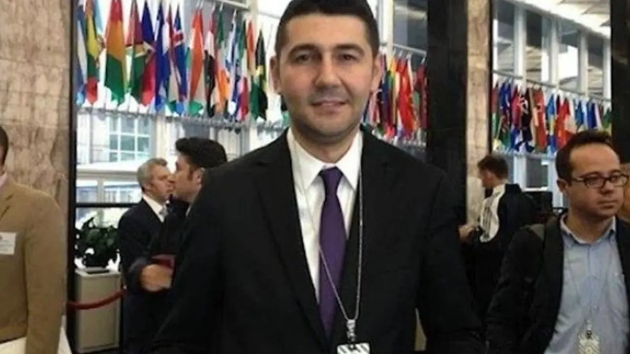 Kılıçdaroğlu'na yakınlığıyla biliniyordu: İBB yönetiminde önemli ayrılık
