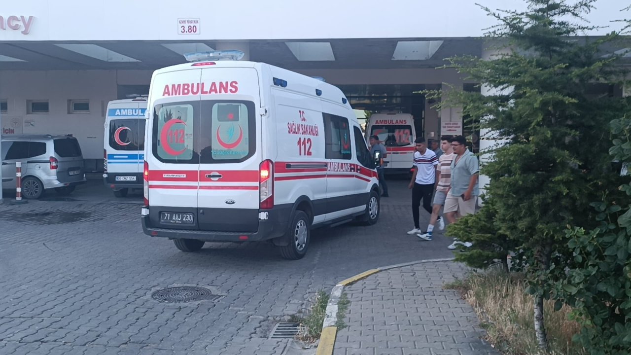 Kırıkkale'de korkunç olay! Tartıştığı kişileri kamyonetiyle ezdi: Ölü ve yaralılar var