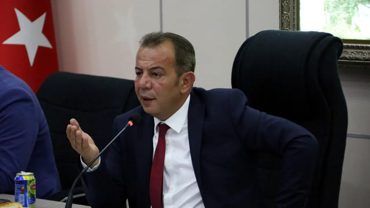 Tanju Özcan istifa etme kararından vazgeçti: Bu tarihe geçsin