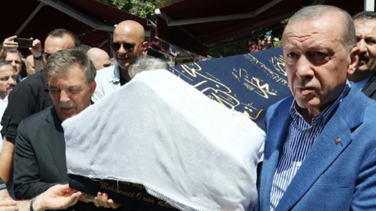 Cumhurbaşkanı Erdoğan, Hayati Yazıcı’nın annesinin cenaze törenine katıldı