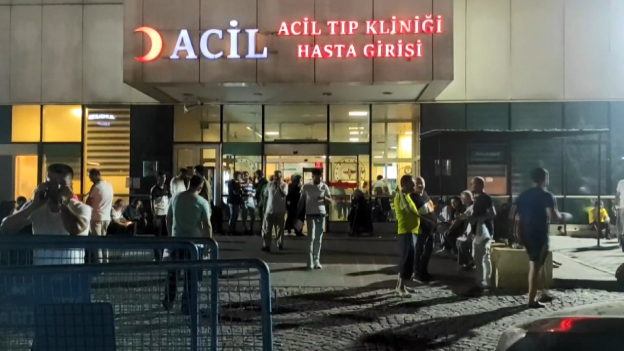 İstanbul'da zehirlenme vakası: Çok sayıda kişi soluğu hastanede aldı