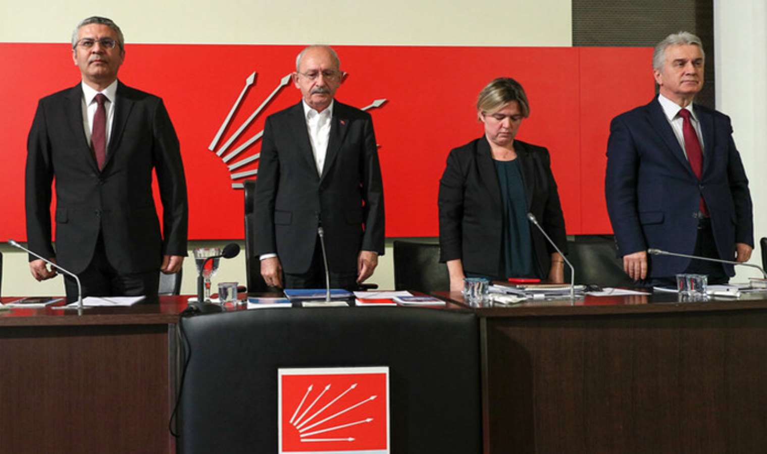 CHP’de kritik PM sona erdi! Değişimciler azınlıkta kaldı