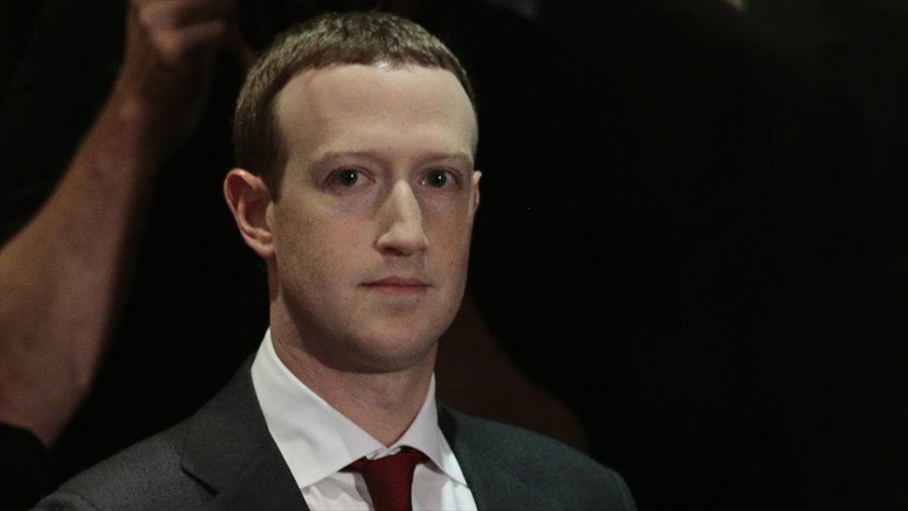 Mark Zuckerberg için yapılacak oylama iptal edildi