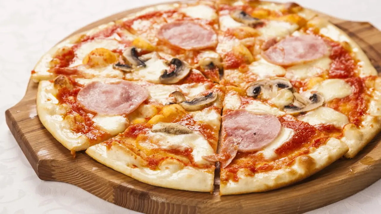 Kolay Ev Yapımı Diyabetik Pizza Tarifi ve Malzemeleri