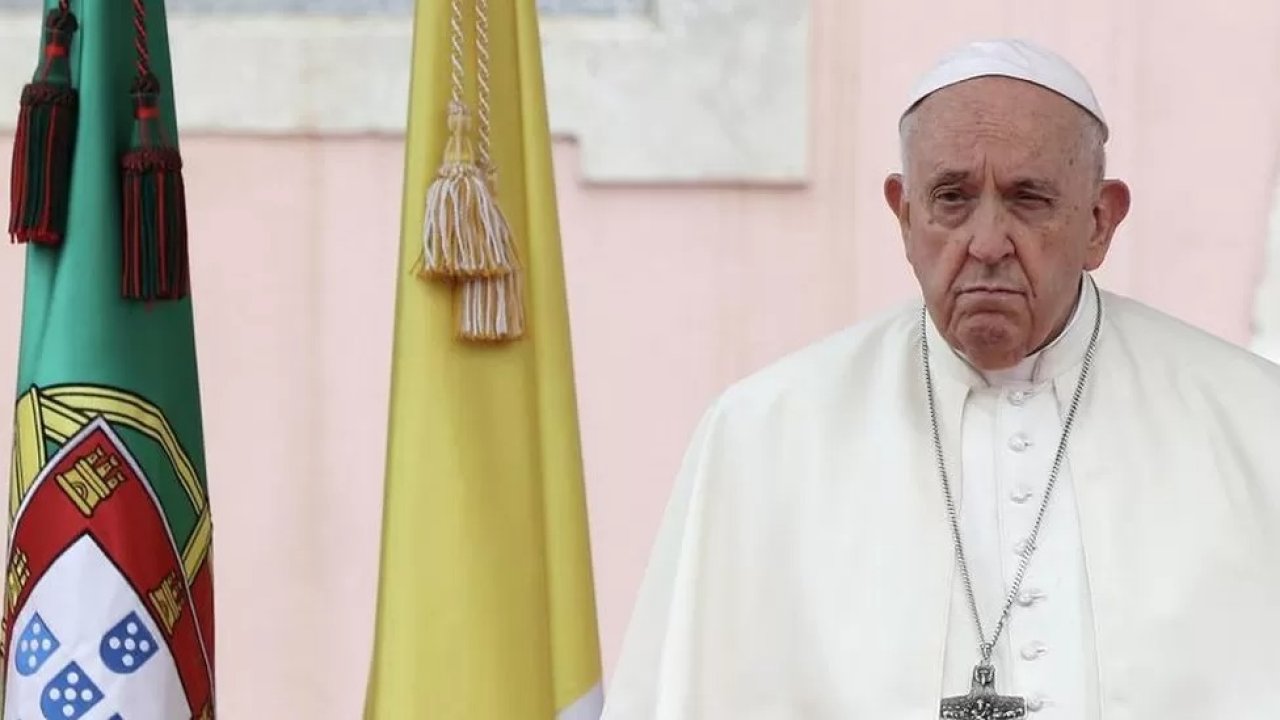 Papa Francis taciz mağdurlarıyla görüştü