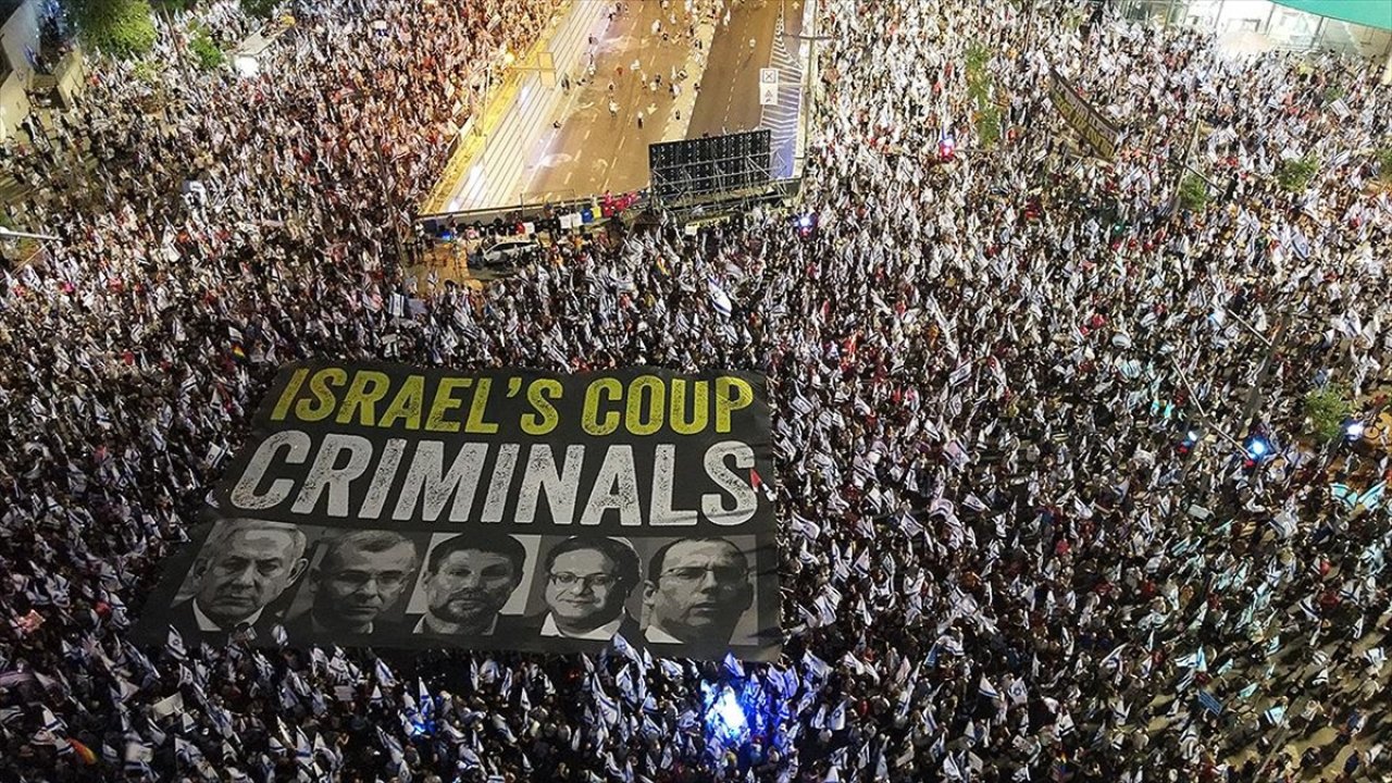İsrail'deki protestolar 32. haftasında da sürüyor