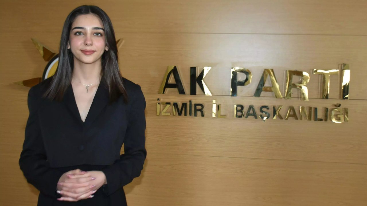 AK Parti'nin en genç milletvekili adayı Nisa Alptekin kimdir?