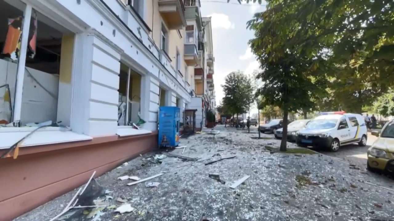 Rusya'dan kent merkezine füze saldırısı: 7 ölü, 144 yaralı