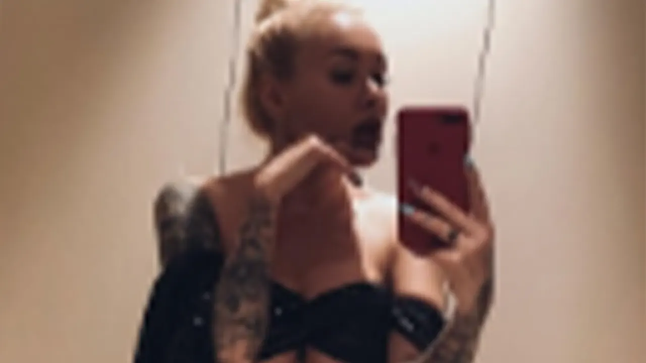 Irina Morozyuk seksi fotoğraflarıyla Instagram'ı salladı