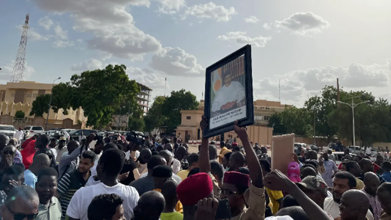 Nijer'den Almanya ve Nijerya'nın Niamey Büyükelçisi'ne 48 saat süre