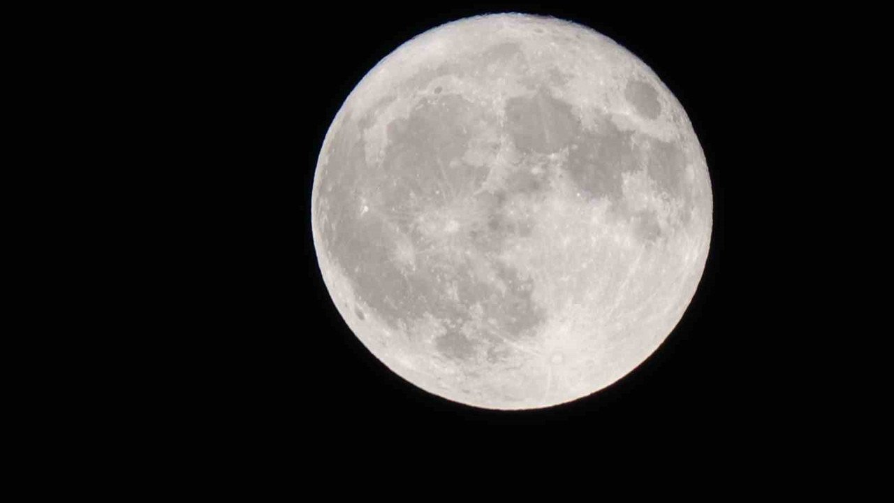 31 Ağustos günü "Mavi Ay" burcunuzu nasıl etkileyecek?