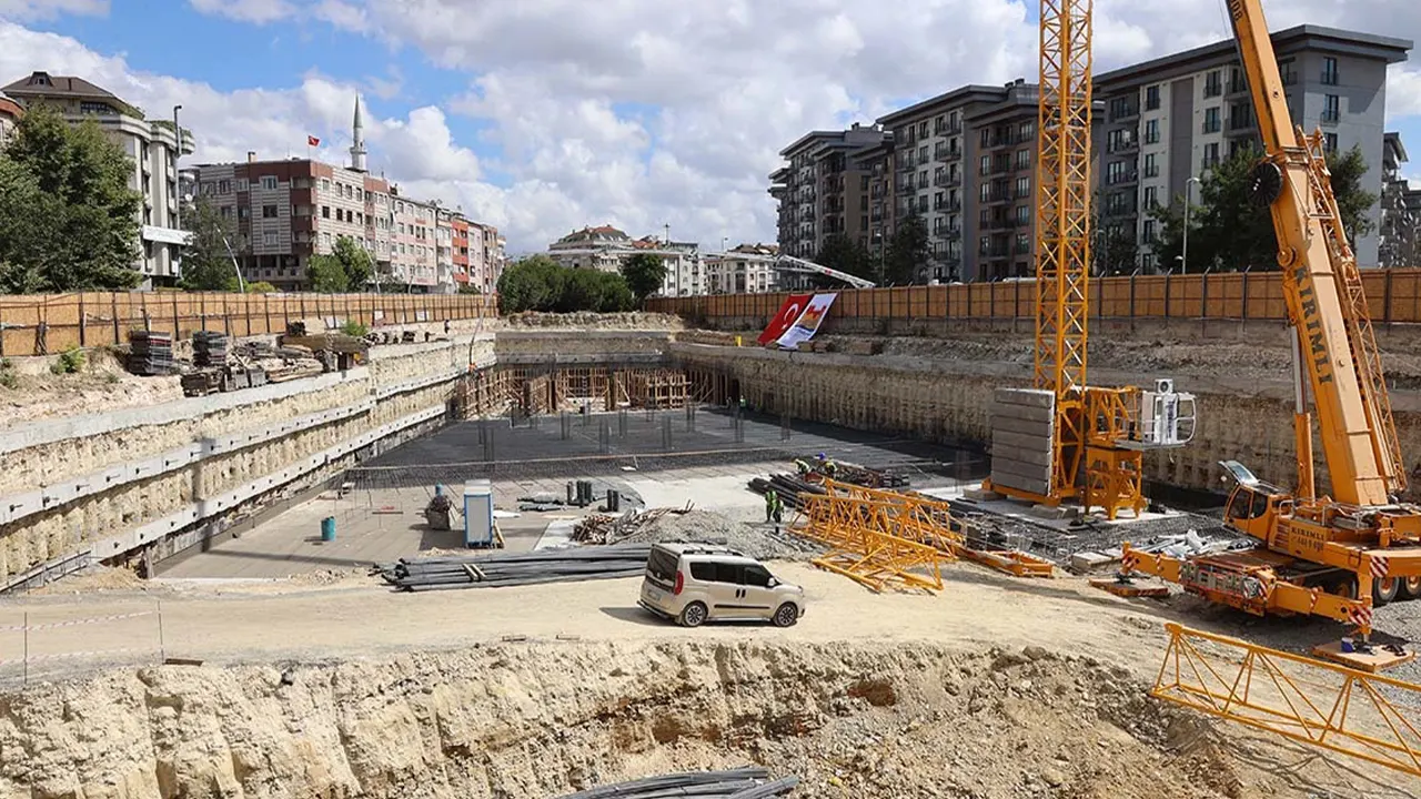Zeytinburnu’nda projeler yükselmeye devam ediyor