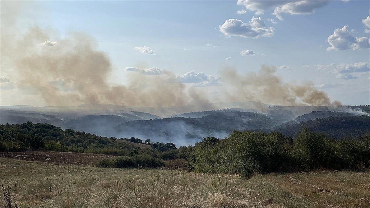 Sınırda yangın çıktı! Türkiye'de önlemler artırıldı