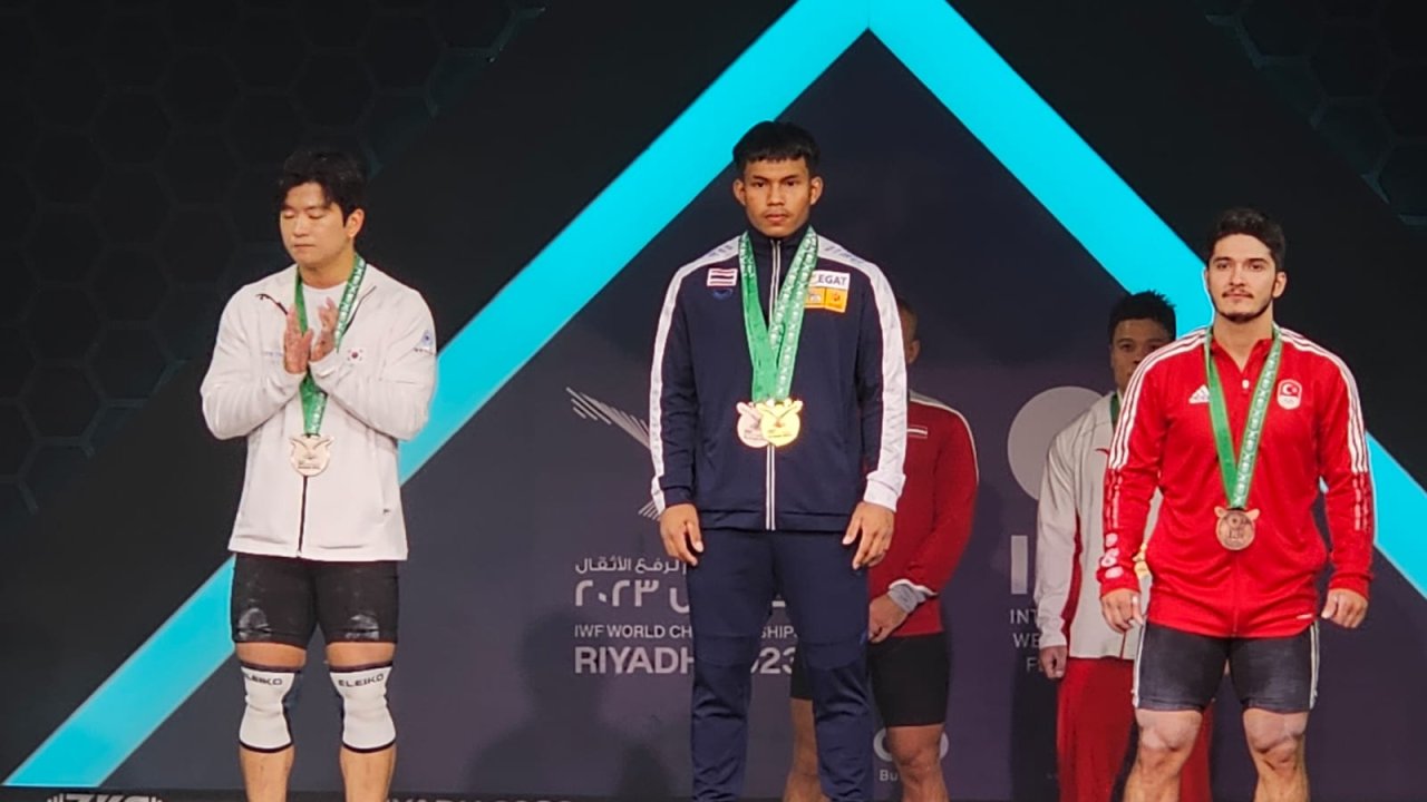 Muhammed Furkan Özbek dünya üçüncüsü