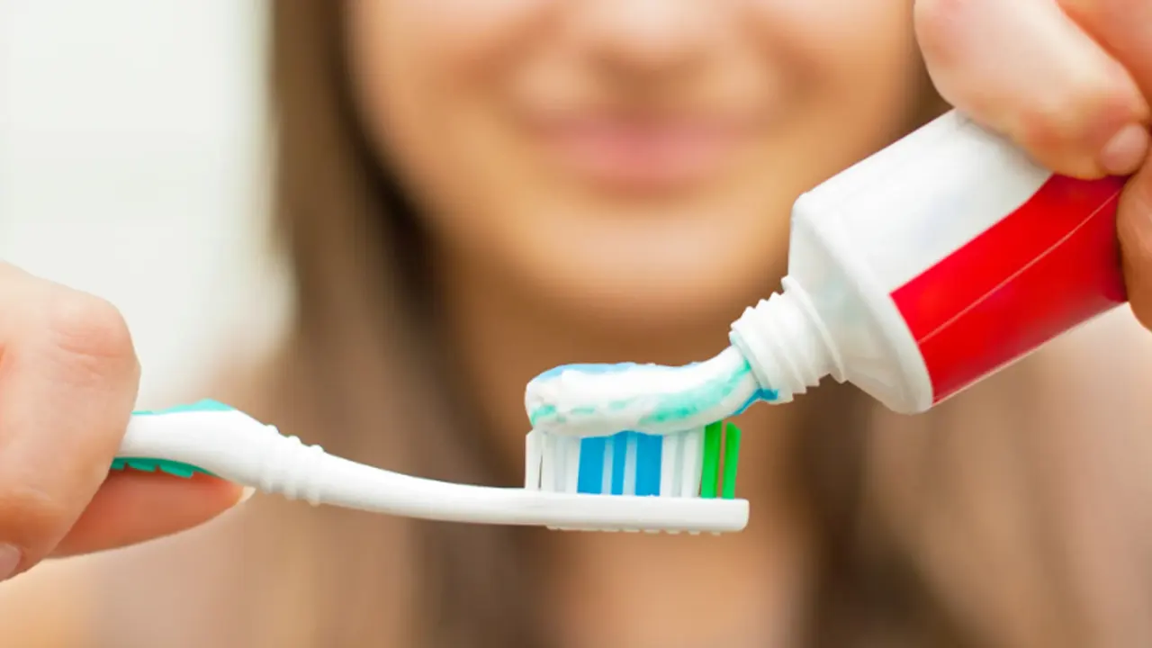 Yatmadan önce burun temizlemek diş fırçalamak kadar önemli mi? Uzman isim açıkladı