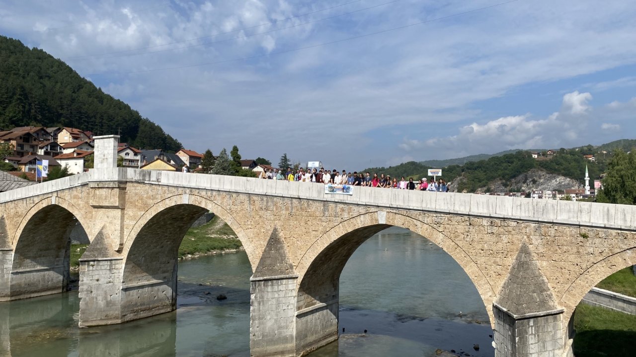 Sultangazi Belediyesi'nden öğrenciler için Bosna Hersek gezisi