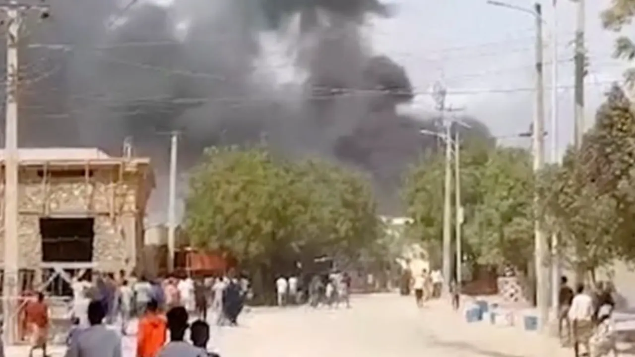 Somali'de bomba yüklü kamyonla saldırı: Çok sayıda ölü ve yaralı var