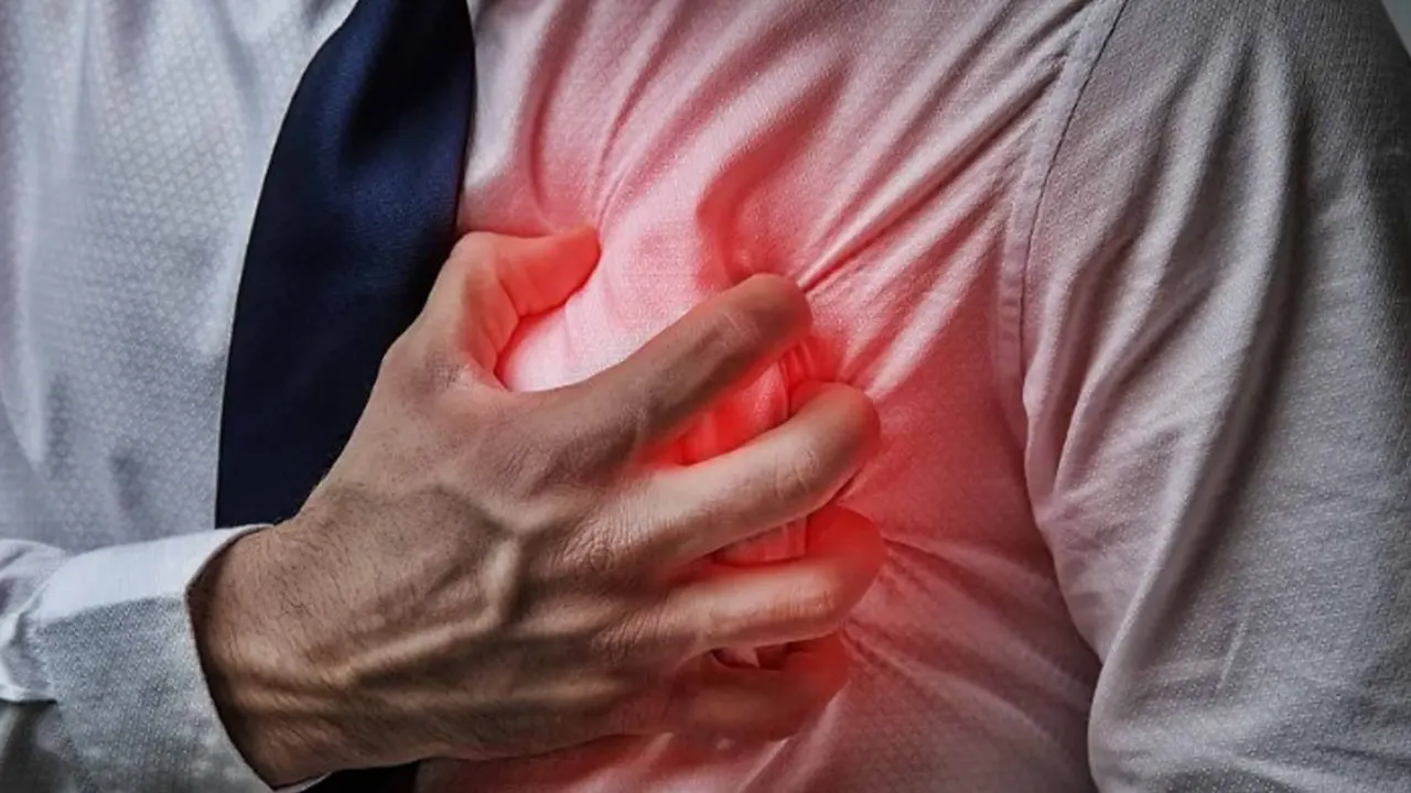 Bakan Koca: Kalp damar hastalıkları ülkemizde ölümlerin 1'inci sıradaki nedeni