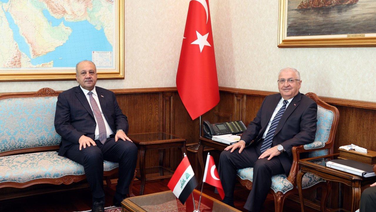 Savunma Bakanı  Güler, Iraklı mevkidaşı ile bir araya geldi