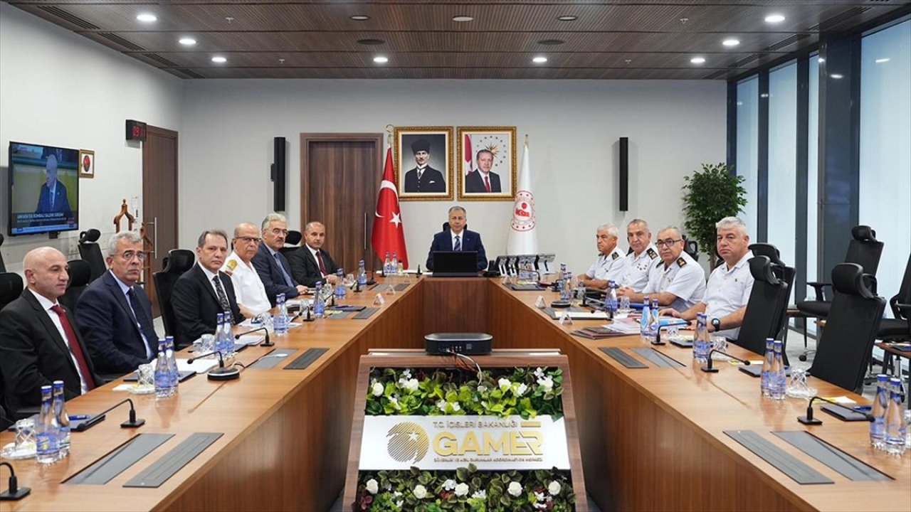 Bakan Yerlikaya başkanlığında terörle mücadele konulu videokonferans toplantısı yapıldı