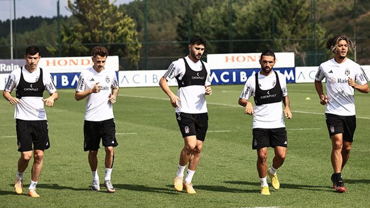 Beşiktaş, İstanbulspor maçı için kampa girdi