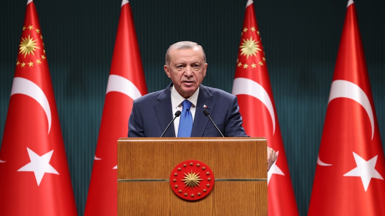 Cumhurbaşkanı Erdoğan tarih verdi: Deprem konutlarının teslimine başlayacağız