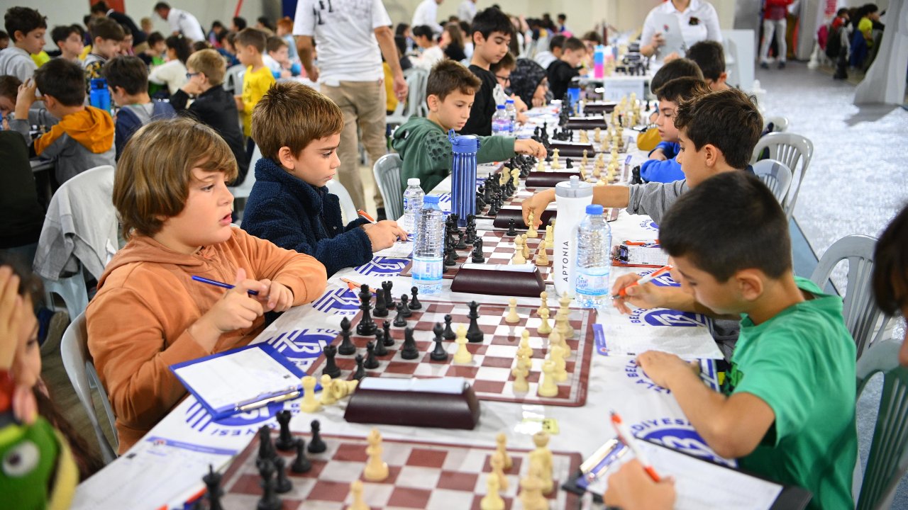 Tuzla’da Türkiye Satranç Turnuvası başladı