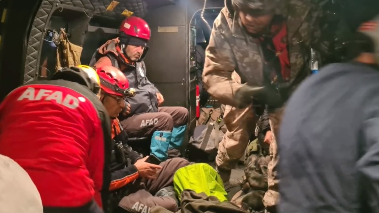Hasan Dağı'na tırmanışı sırasında düşerek yaralanan kişi askeri helikopterle kurtarıldı