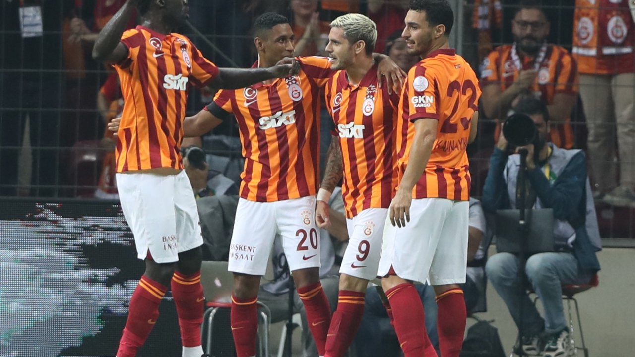 Galatasaray ve Beşiktaş  maçına ait çok özel fotoğraflar!