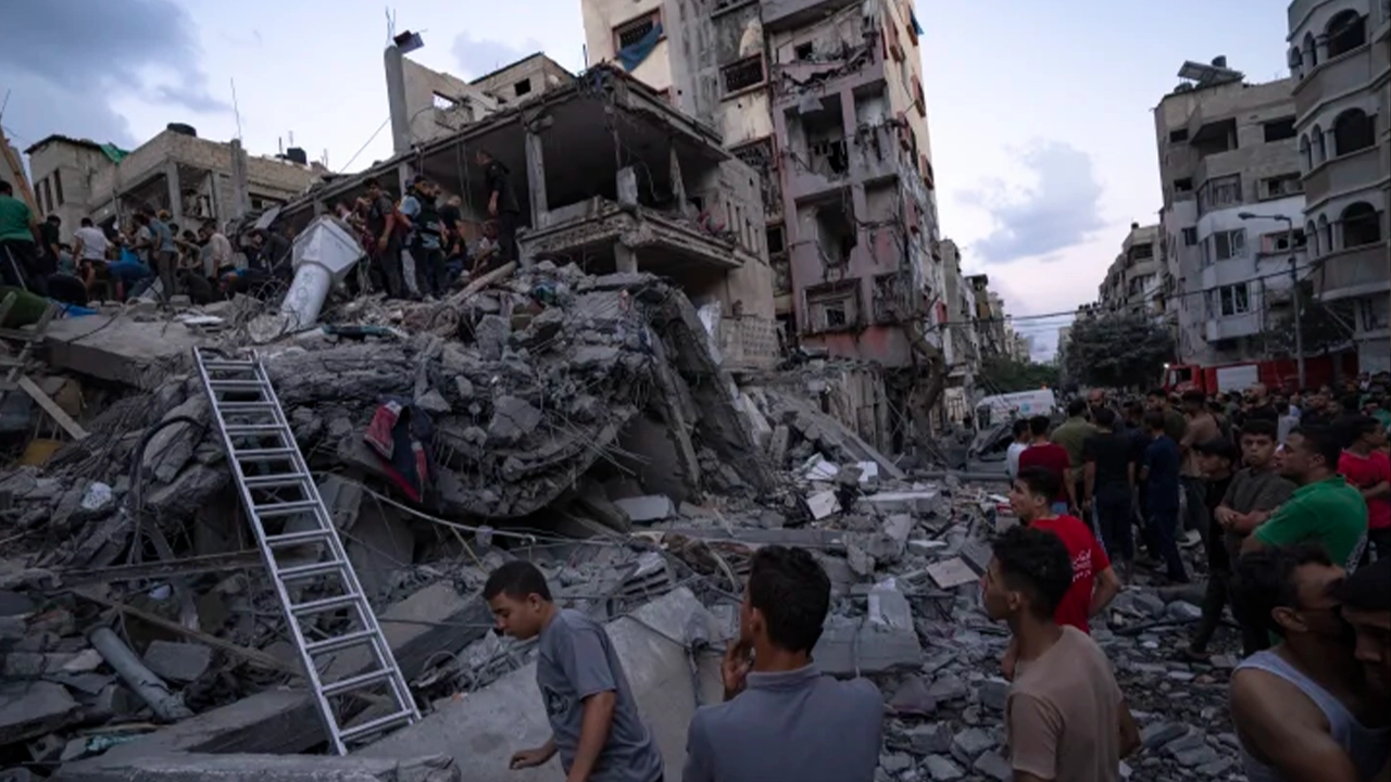 Gazze'deki hastanelerde tüm jeneratörlerin durmasına son 48 saat: 'Büyük bir felaket yaşanacak'