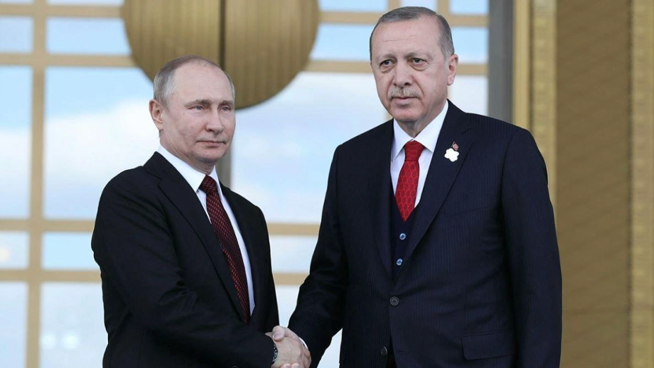 Erdoğan, Putin ile görüştü: Batılı devletlerin sessizliği insani krizi büyütüyor
