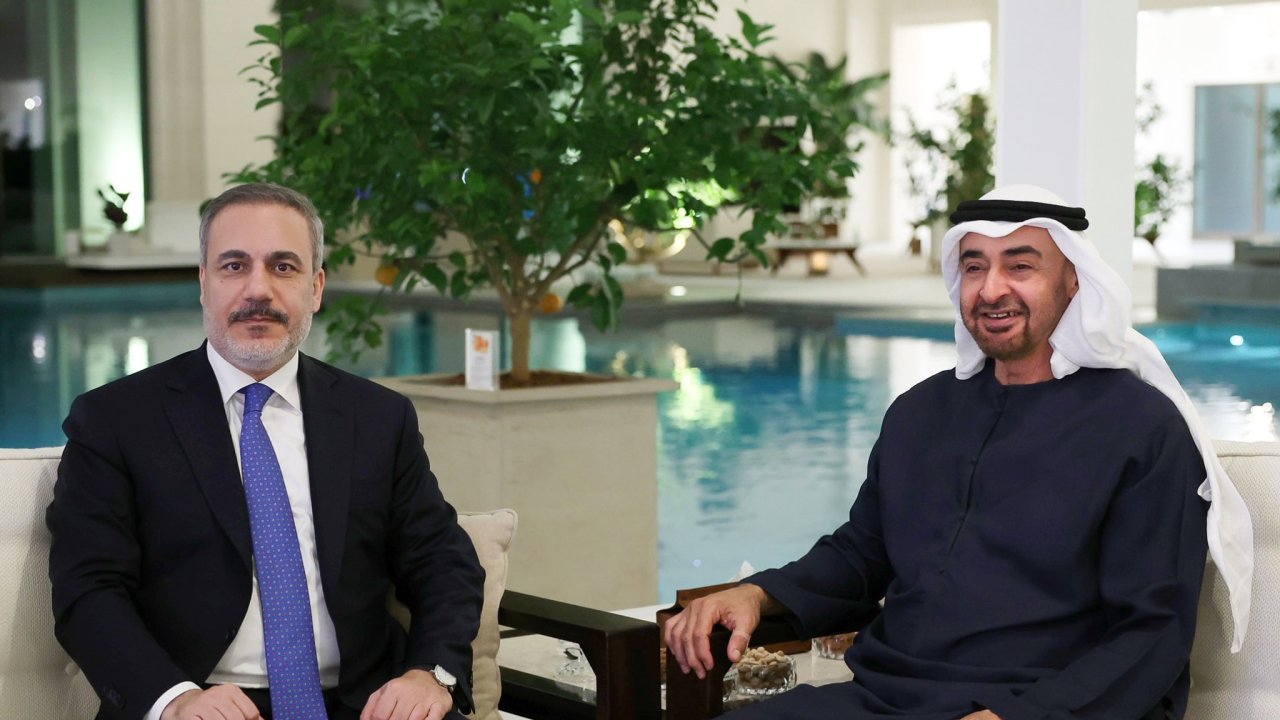 Bakan Fidan, BAE Devlet Başkanı Al Nehyan ile bir araya geldi