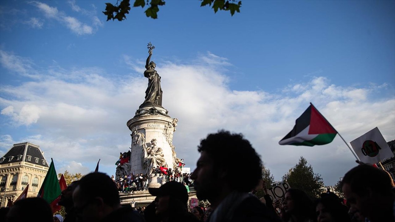 Paris, Filistin'e destek gösterisine izin vermeyecek