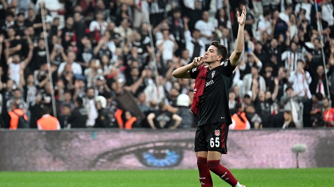 Beşiktaş, Yakup Arda Kılıç'la sözleşme imzaladı