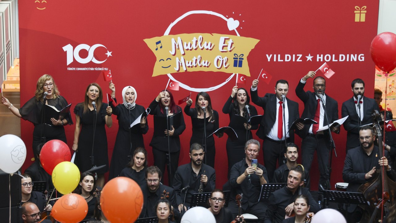 Yıldız Holding ‘Mutlu Et Mutlu Ol Günü'nü Cumhuriyetin 100'üncü yılı coşkusuyla kutladı