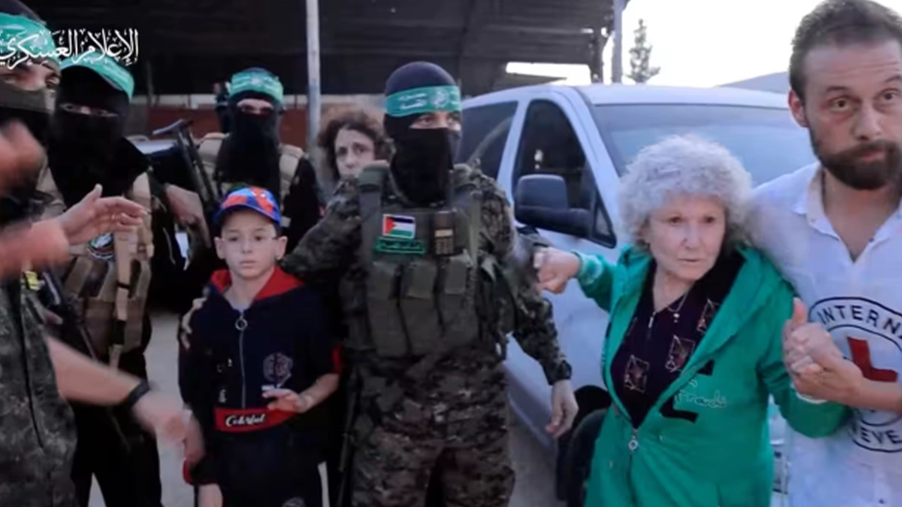 Esir takasında 'yardım' anlaşmazlığı: Hamas rehinelerin serbest bırakılmasını erteledi
