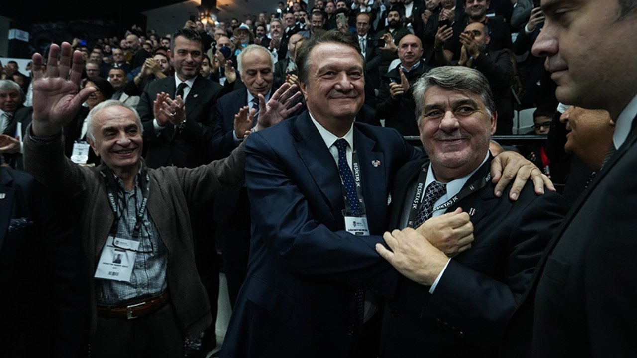 Beşiktaş'ta başkan adayları oyunu kullandı
