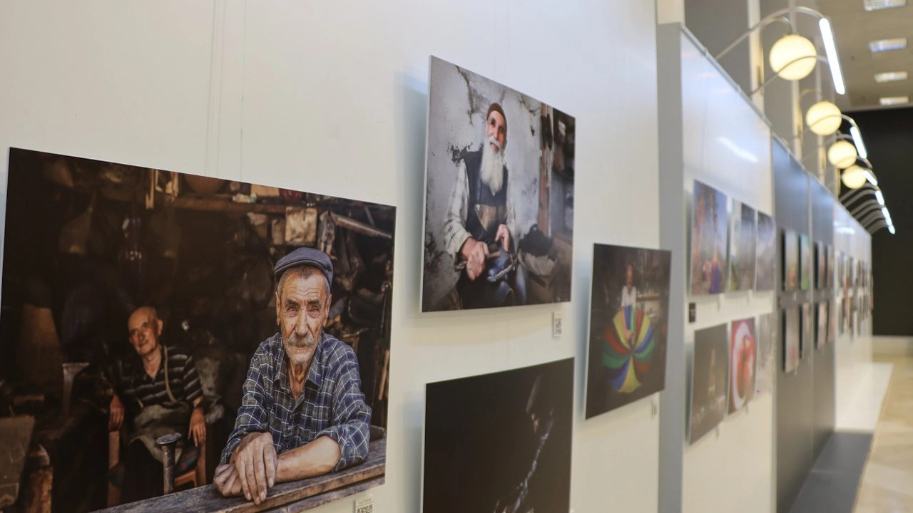 Maltepe'de 10. yıla özel ‘Yüzde On’ sergisi sanatseverlerle buluştu