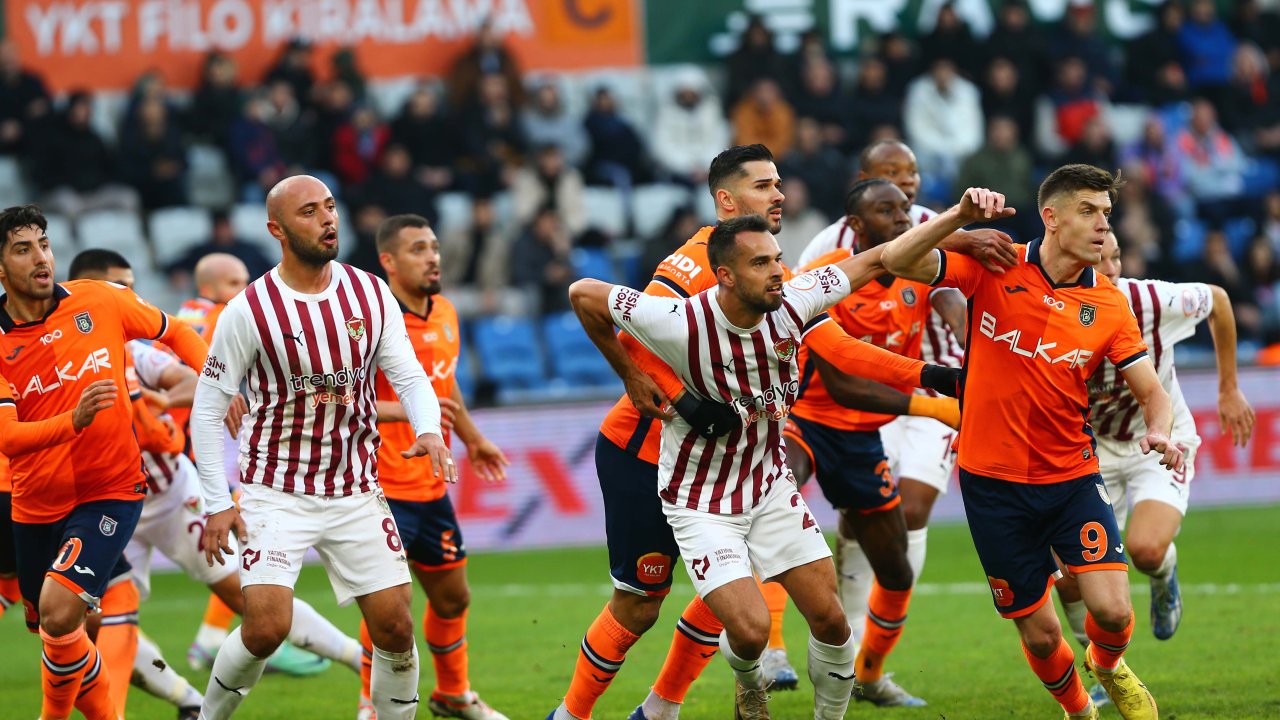 Başakşehir, Hatayspor'u tek golle geçti