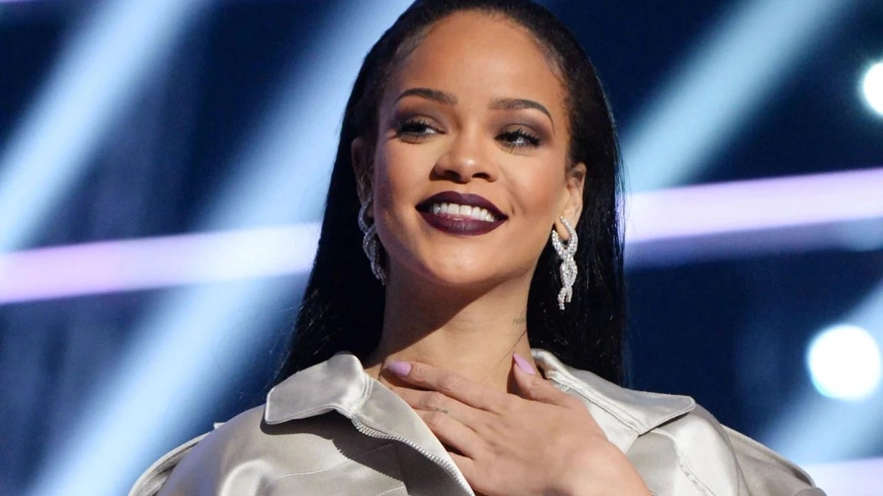 Rihanna Türkiye'ye geliyor! Ne zaman, nerede konser verecek?