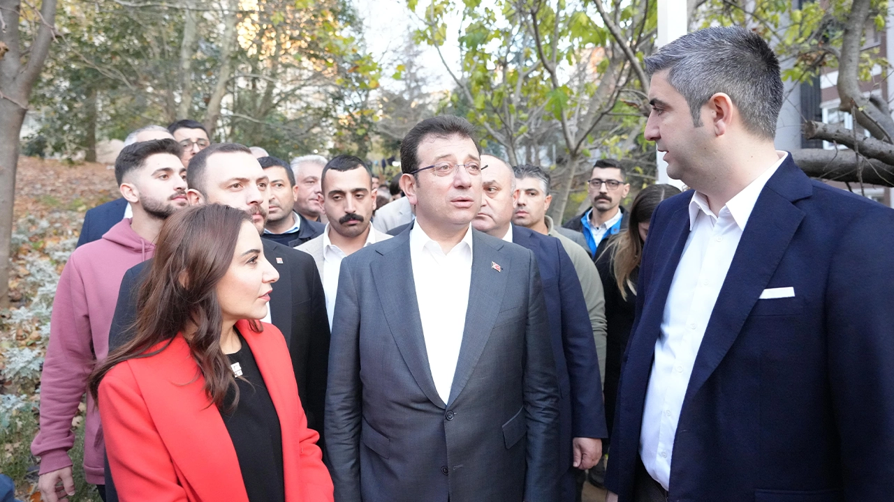 Ekrem İmamoğlu: 'Kartal Belediye Başkanı Gökhan Yüksel ile dayanışma içindeyiz'