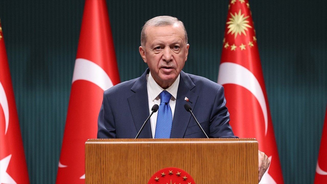 Cumhurbaşkanı Erdoğan, Özel'den kazandığı tazminatı bağışladı